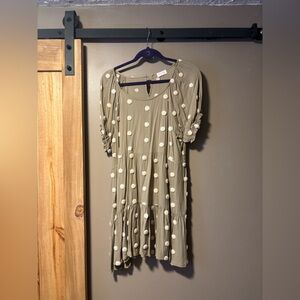 Pink Lily Beige and White Textured Fabric